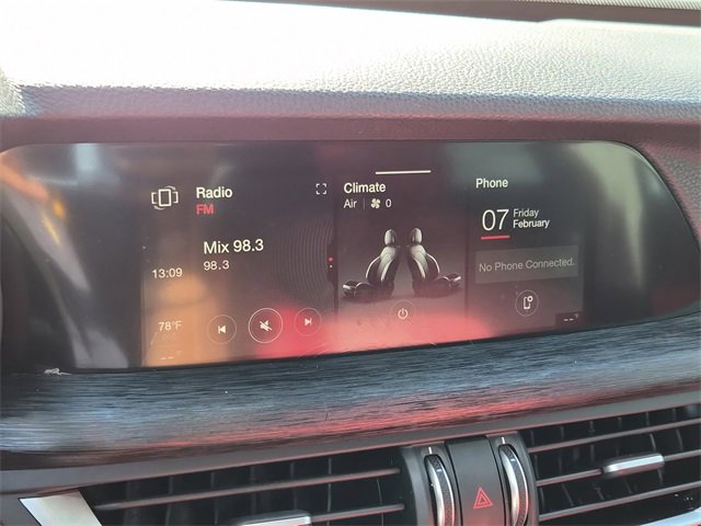 Used 2021 Alfa Romeo Stelvio Sprint w/ Nero Edizione image 14