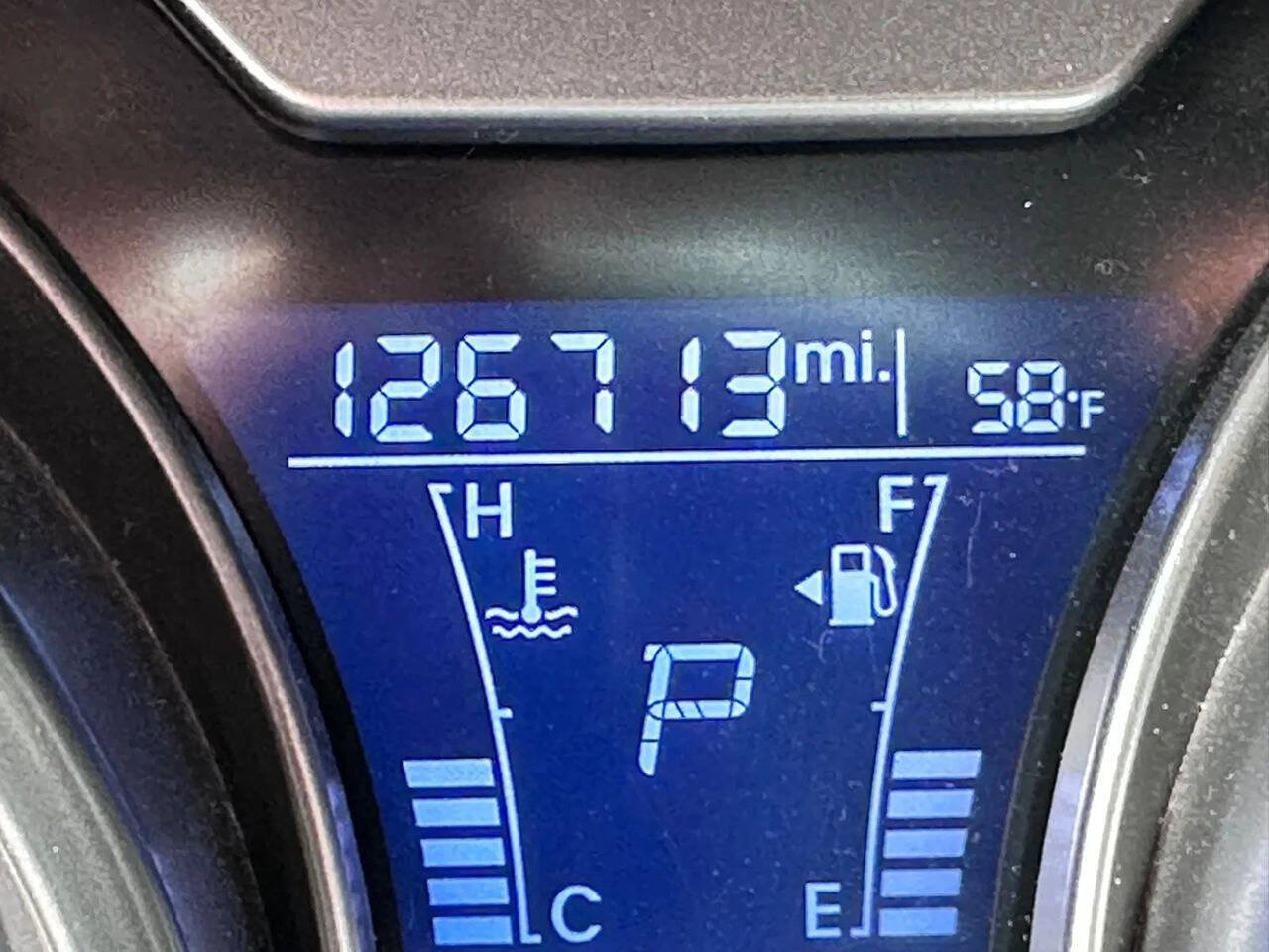 Used 2017 Hyundai Veloster Value Edition FWD image 16