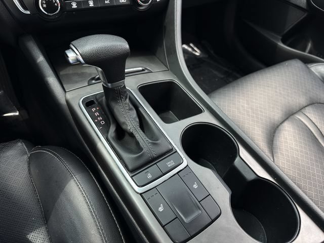 Used 2020 Kia Optima SE FWD image 24