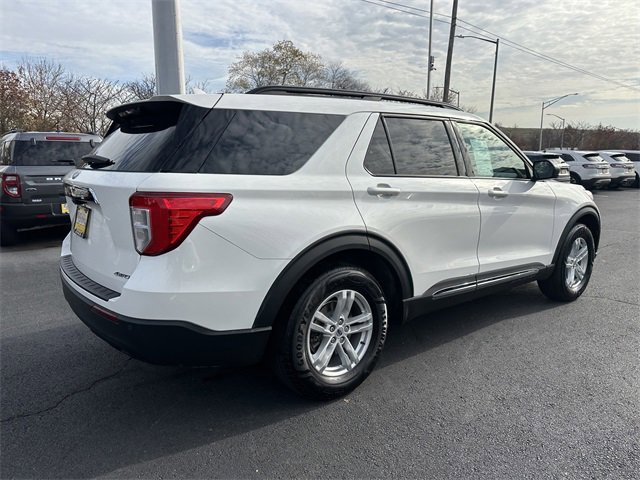 Certified 2022 Ford Explorer XLT image 5