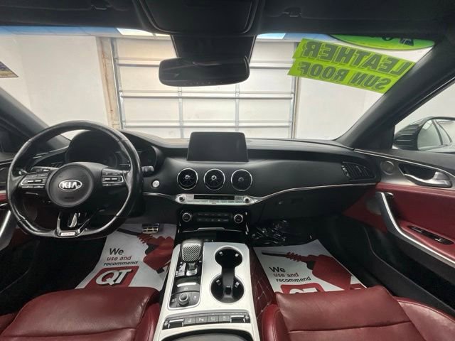 Used 2019 Kia Stinger GT2 AWD/4WD image 4