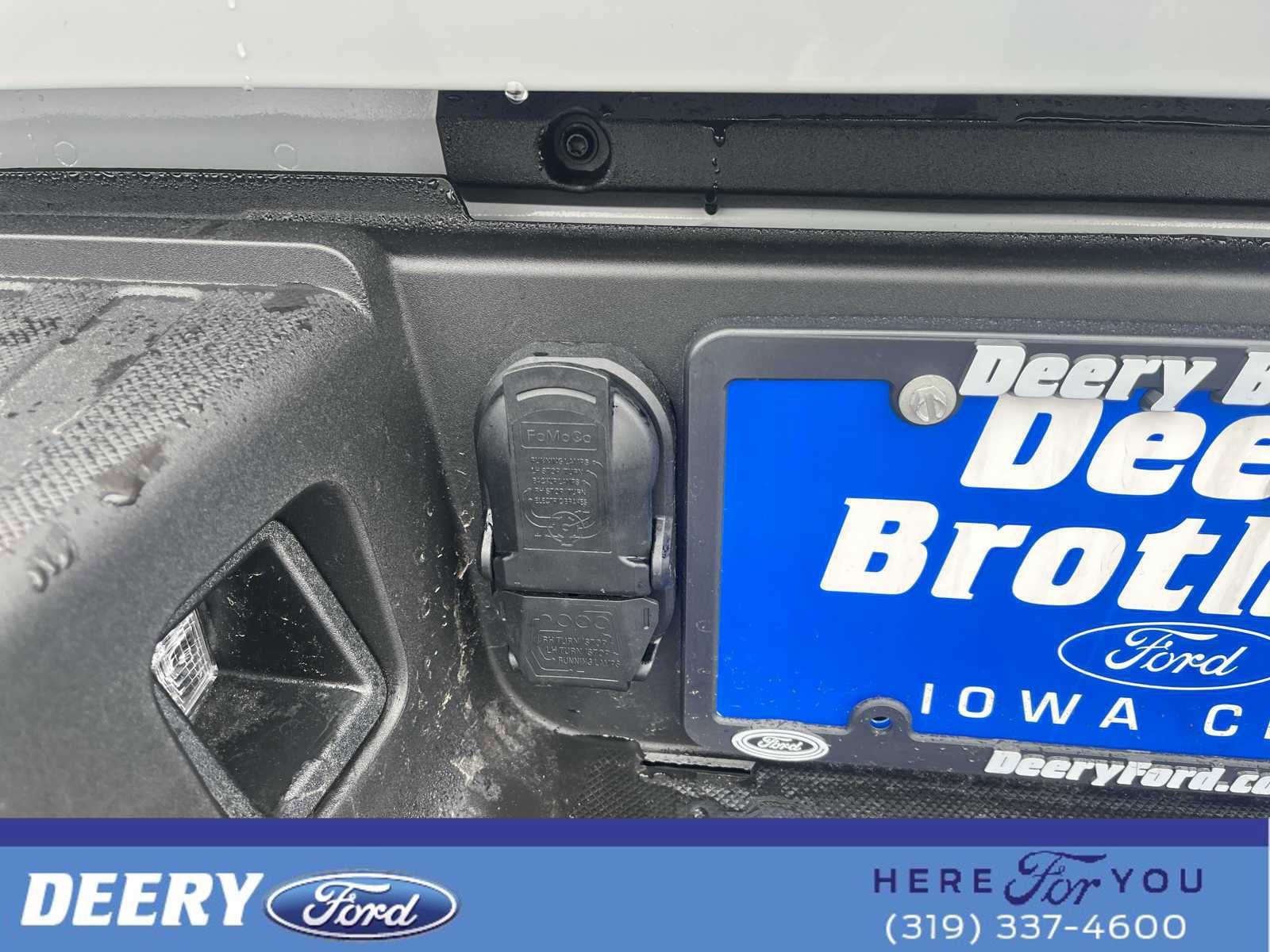 New 2026 Ford F250 Lariat w/ Black Appearance Package image 13