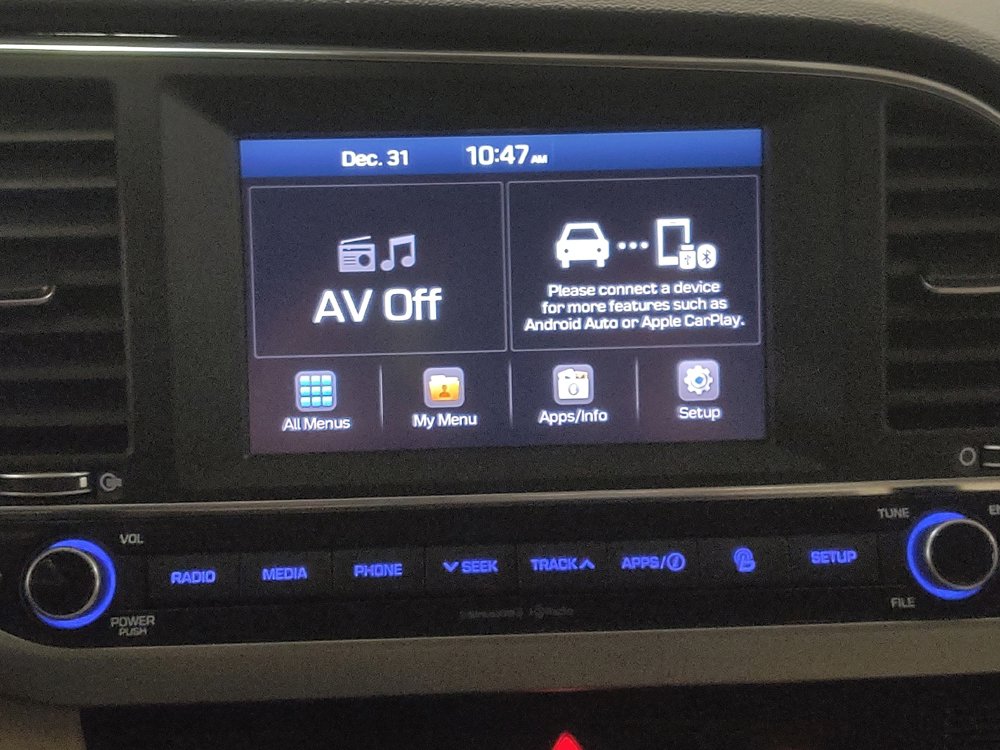 Used 2018 Hyundai Elantra Limited image 25