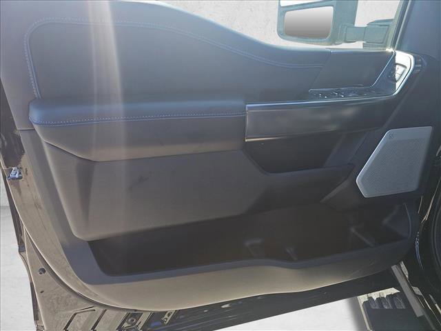 New 2026 Ford F250 Platinum w/ Tremor Off-Road Package image 14