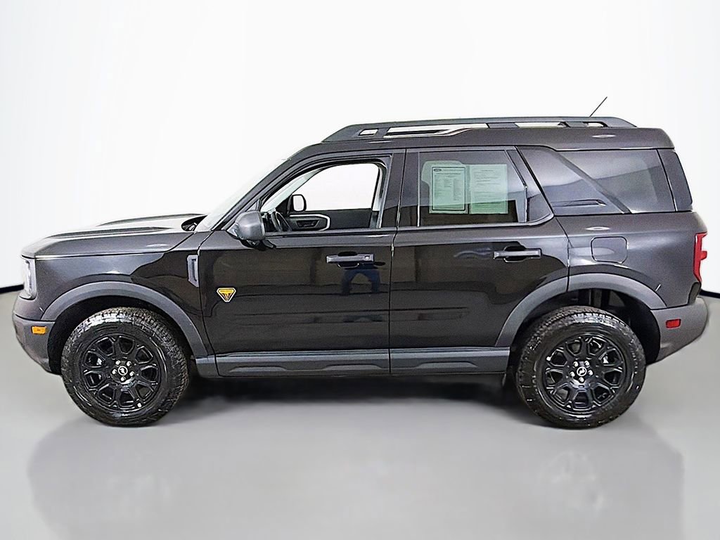Used 2025 Ford Bronco Sport Badlands image 12