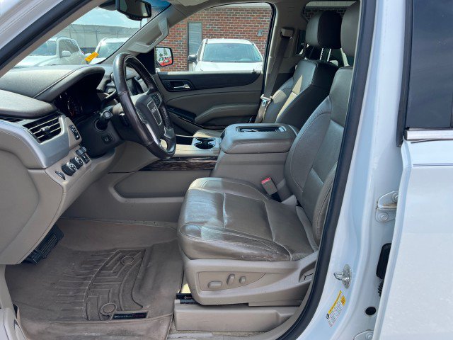 Used 2015 GMC Yukon XL SLT w/ Open Road Package AWD/4WD image 7