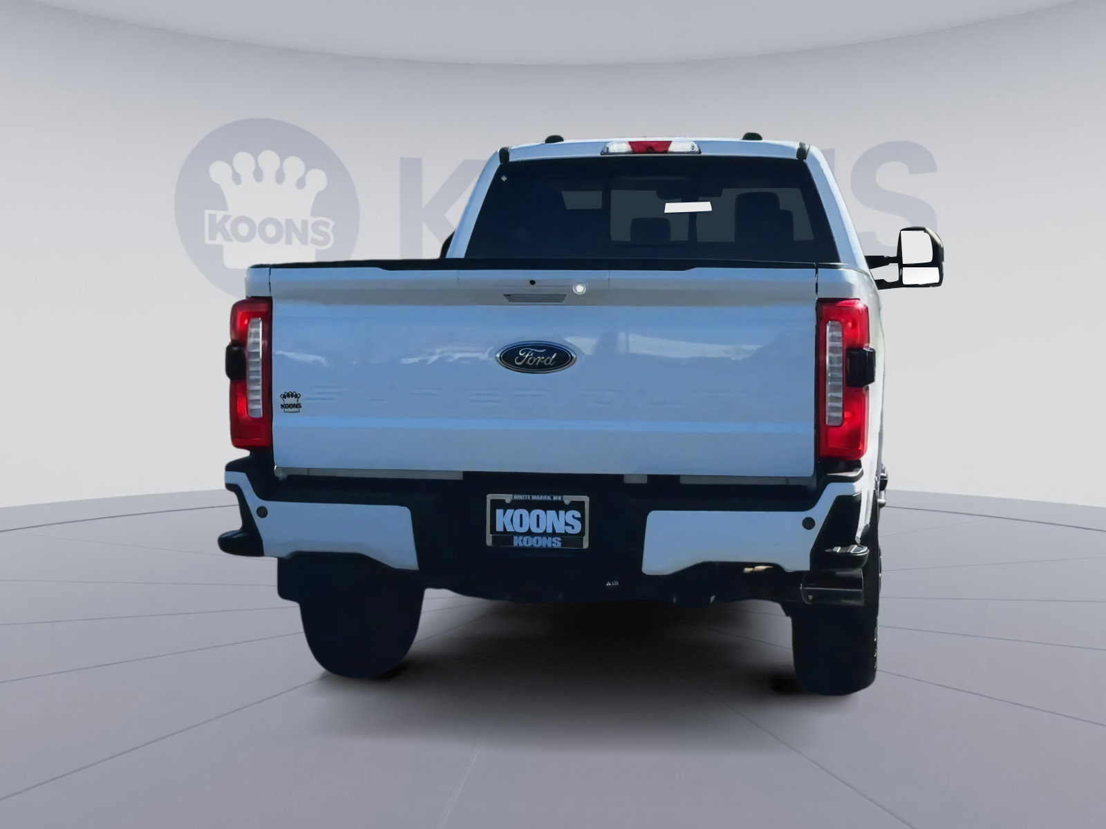 Used 2023 Ford F350 Lariat w/ Sport Appearance Package image 10