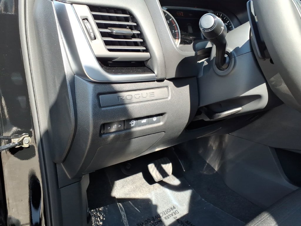 New 2027 Nissan Rogue SV AWD/4WD image 20