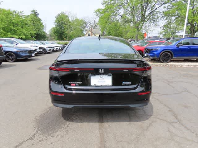 Used 2024 Honda Accord Sport image 5