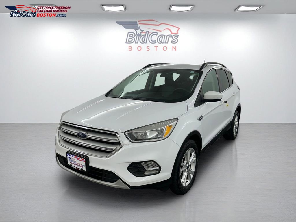 Used 2018 Ford Escape SE w/ SE Sync 3 Package
