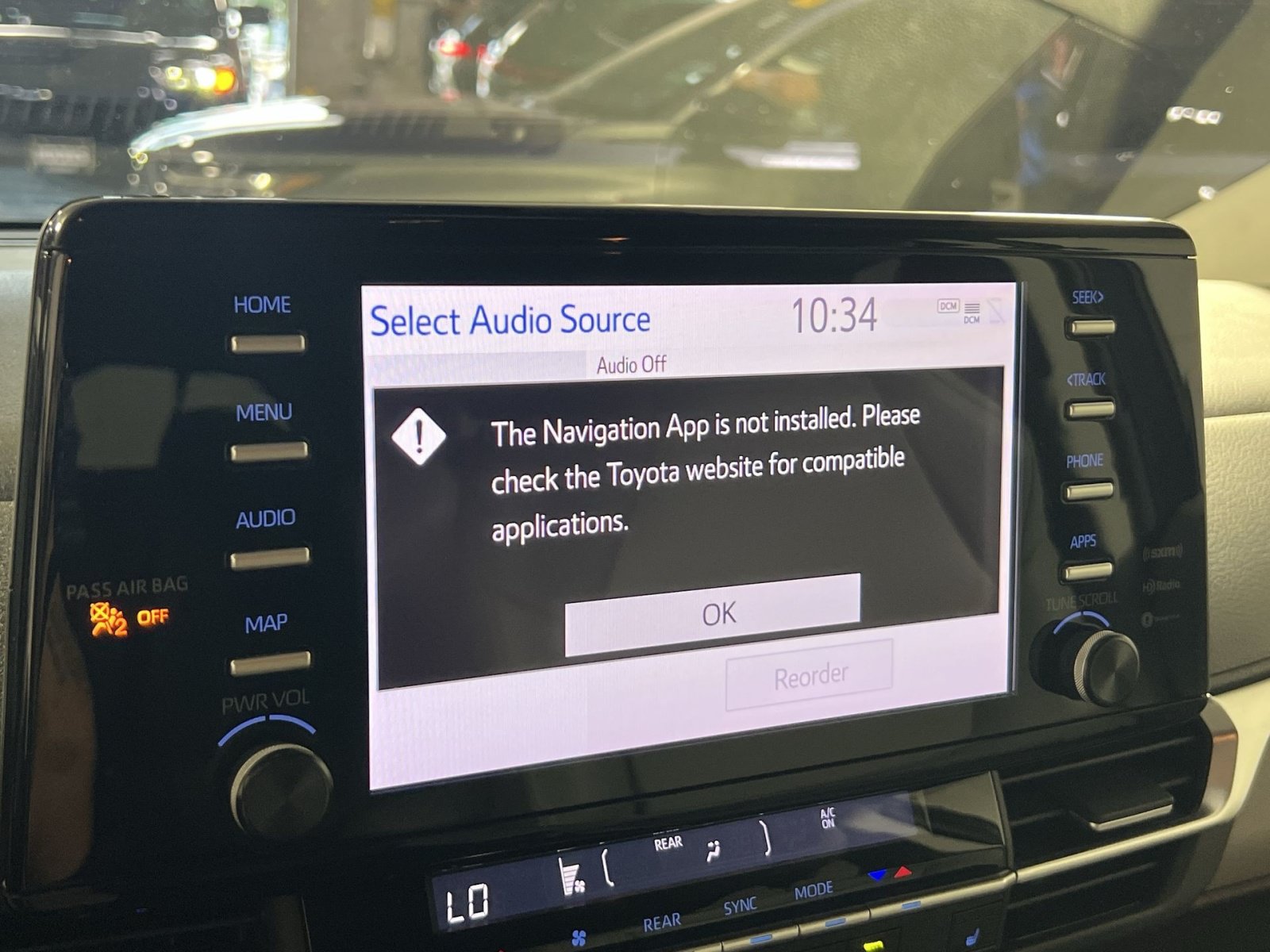 Used 2022 Toyota Sienna XLE FWD image 20