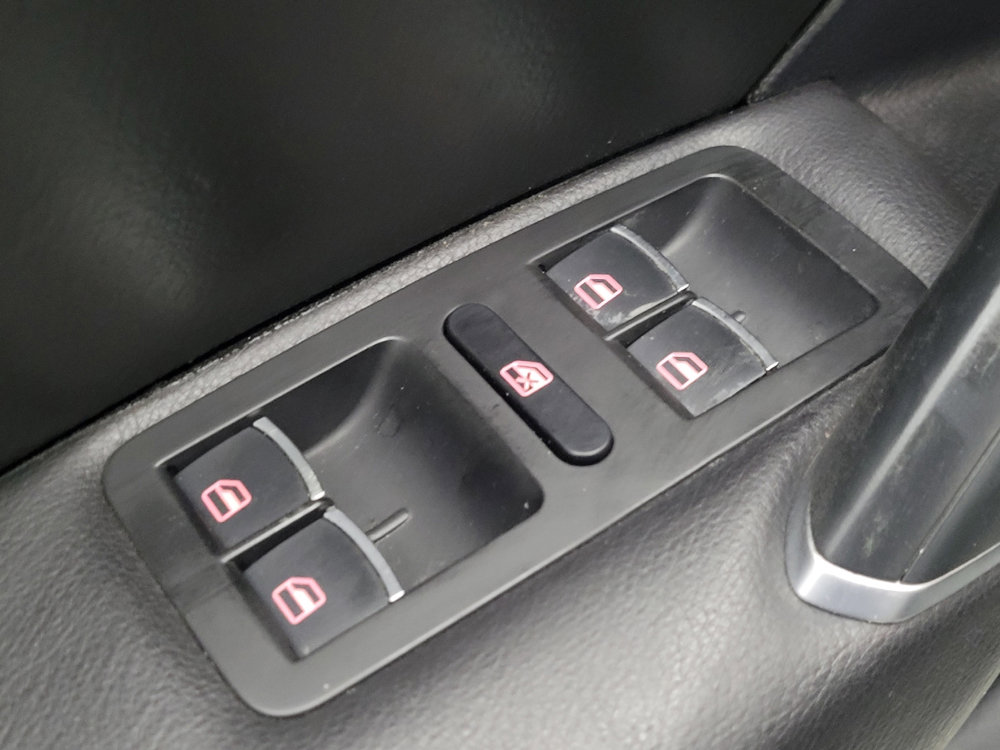 Used 2017 Volkswagen Passat 1.8T SE image 27