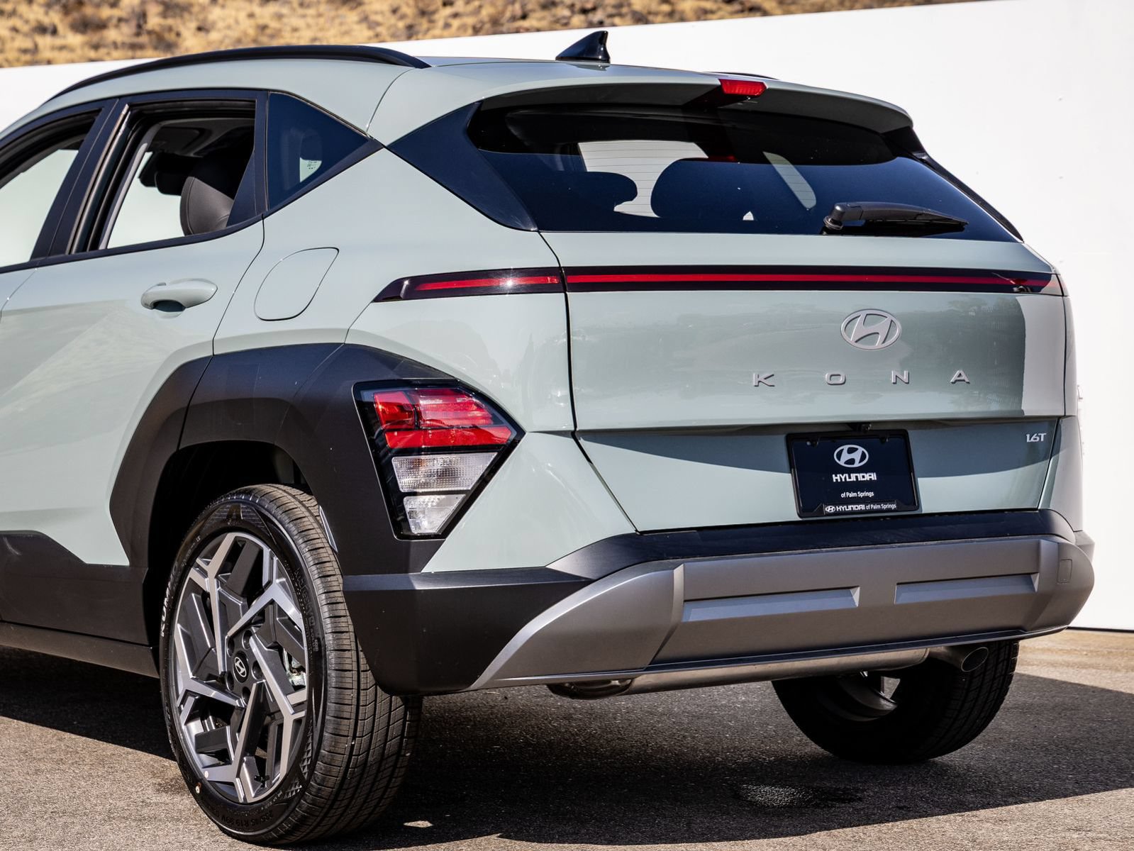 New 2026 Hyundai Kona SEL Premium FWD image 9