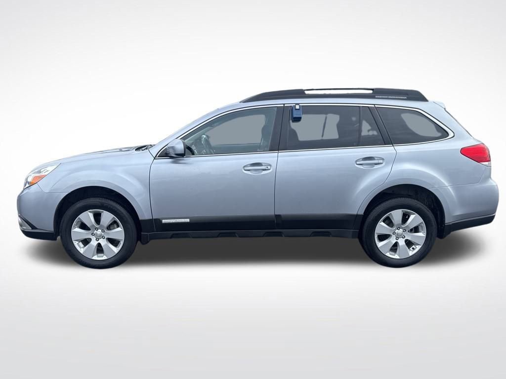 Used 2012 Subaru Outback 2.5i Premium w/ All-Weather Pkg image 4