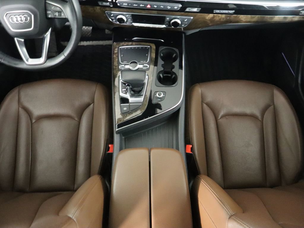 Used 2019 Audi Q7 3.0T Premium Plus w/ Premium Plus Package image 17