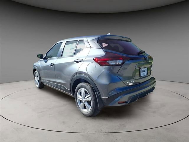 New 2025 Nissan Kicks Play S FWD image 3