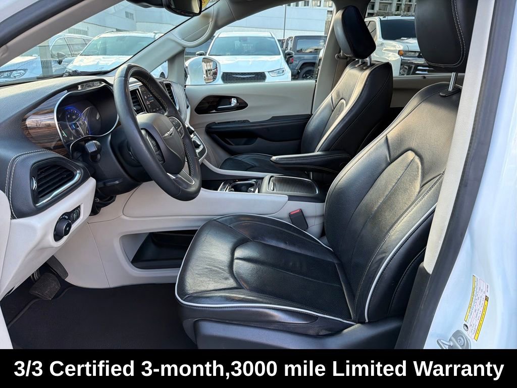 Used 2022 Chrysler Pacifica Limited image 14