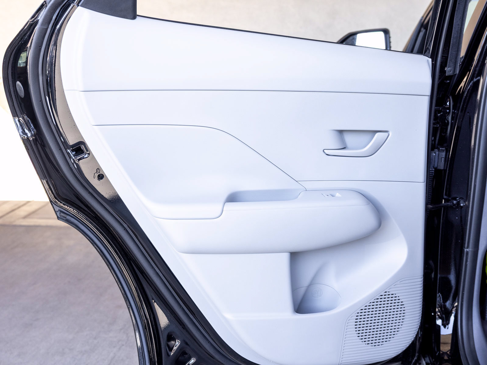 New 2025 Hyundai Kona SEL FWD image 19