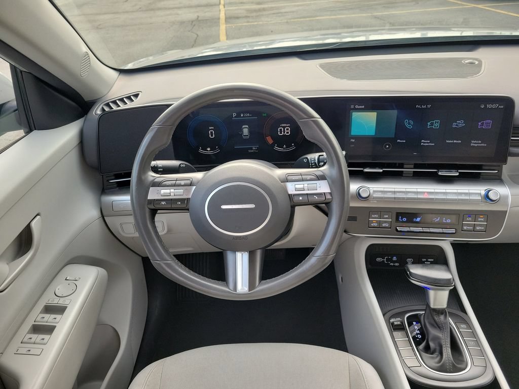 Used 2024 Hyundai Kona SEL AWD/4WD image 13