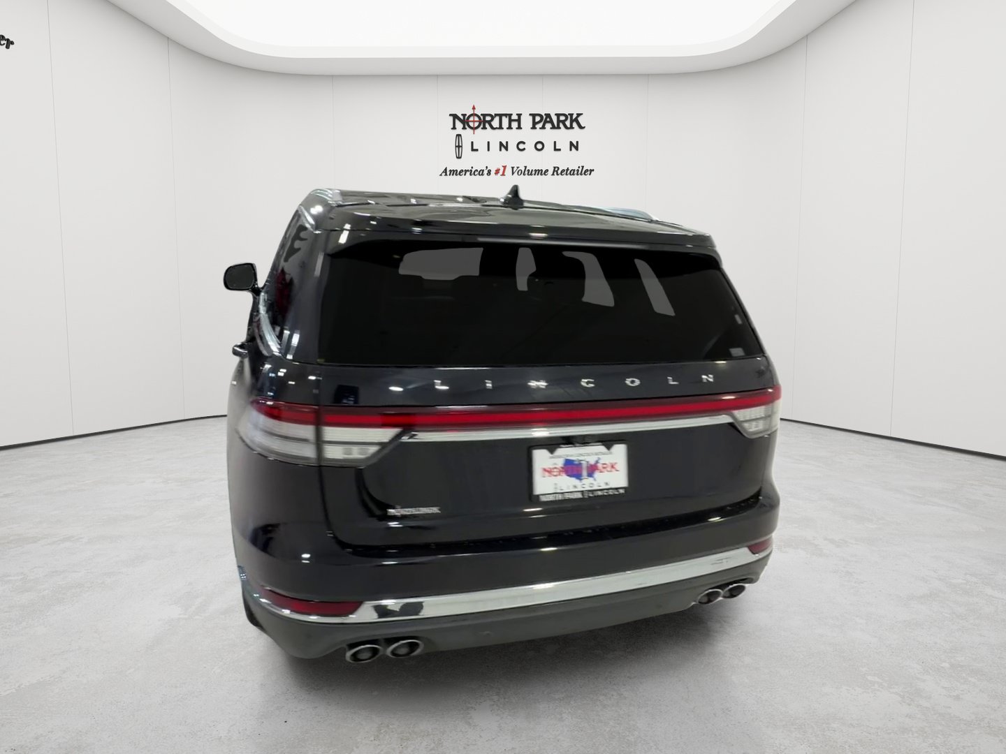 Used 2021 Lincoln Aviator Reserve w/ Elements Package Plus RWD image 4