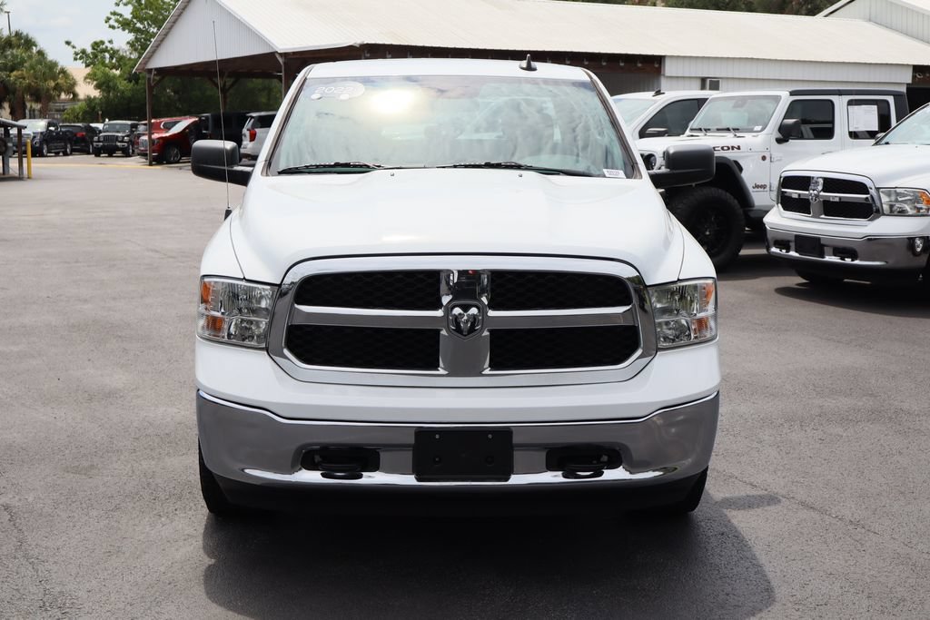 Used 2022 RAM 1500 Classic SLT w/ Electronics Group AWD/4WD image 4
