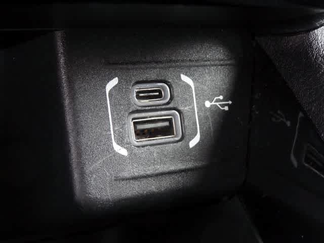 Used 2025 Jeep Compass Limited AWD/4WD image 31