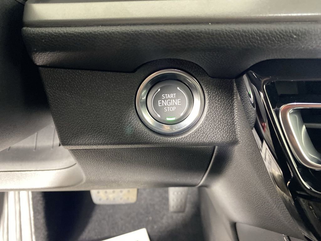 New 2026 Chevrolet Traverse LT w/ LPO, Floor Liner Package image 18