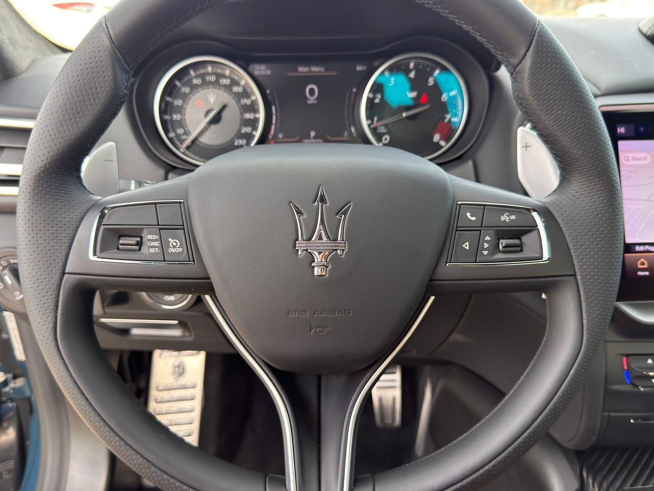 Used 2024 Maserati Ghibli Trofeo image 22