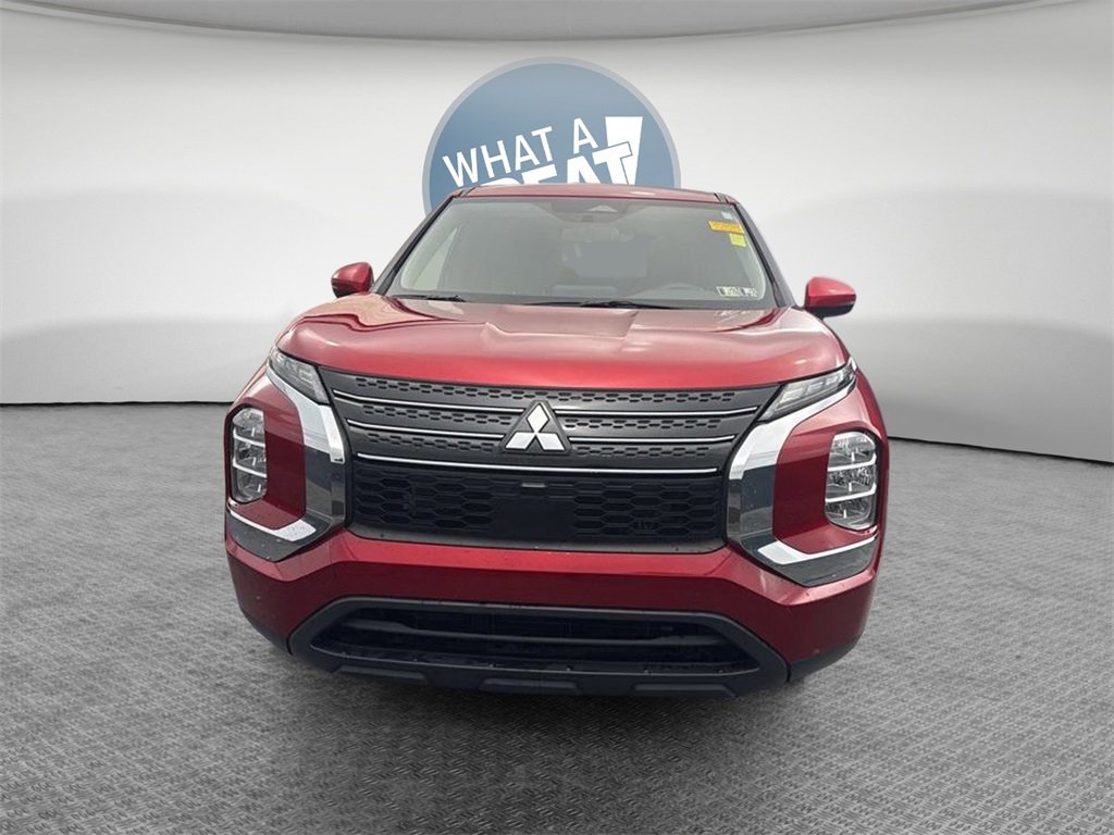 Used 2022 Mitsubishi Outlander ES image 9