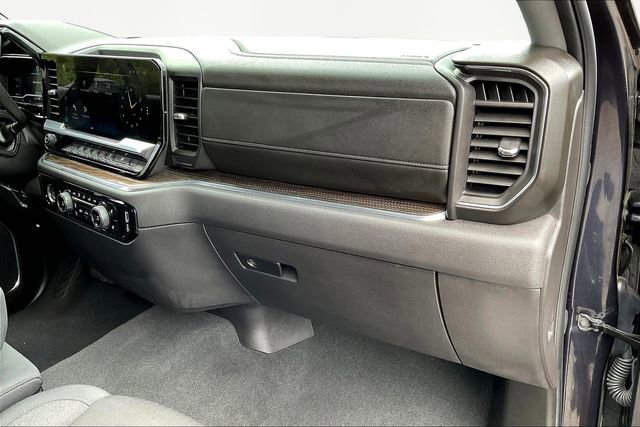 Used 2024 Chevrolet Silverado 1500 RST image 18