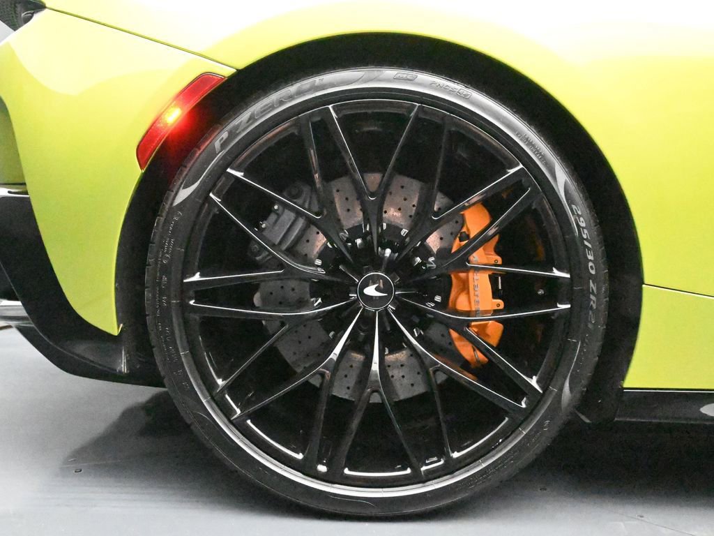 Used 2022 McLaren GT image 7