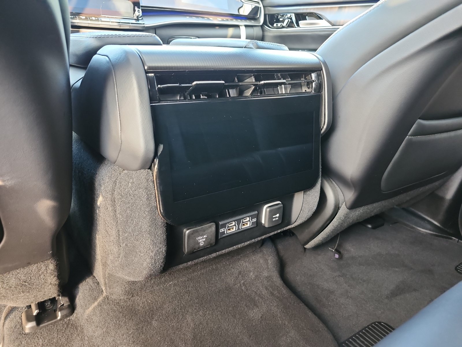 Used 2025 Jeep Grand Wagoneer L Series II Obsidian w/ Quick Order Packagew 28T AWD/4WD image 14