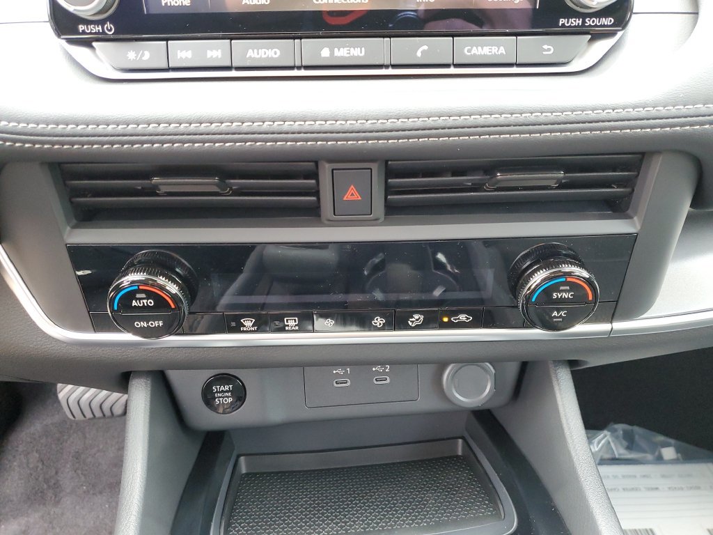 New 2026 Nissan Rogue SV AWD/4WD image 29