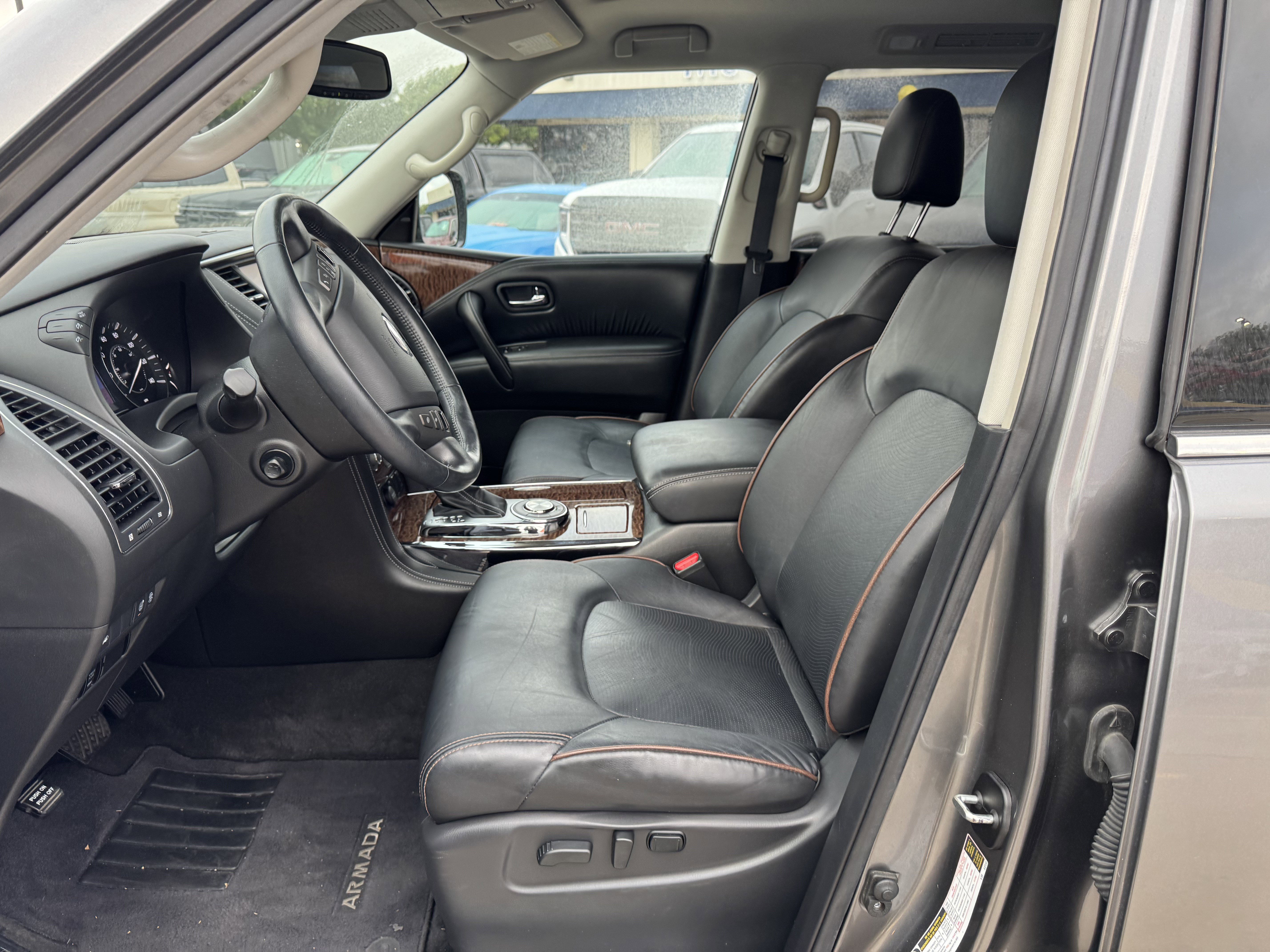 Used 2020 Nissan Armada SL w/ Premium Package image 16