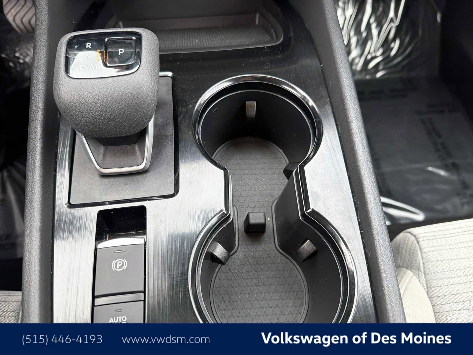 Used 2023 Nissan Rogue SV image 15