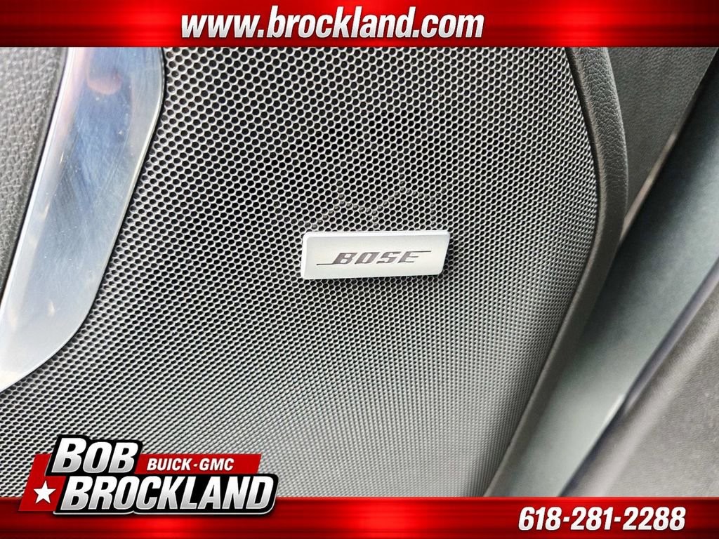 Used 2023 Chevrolet Suburban Premier image 41