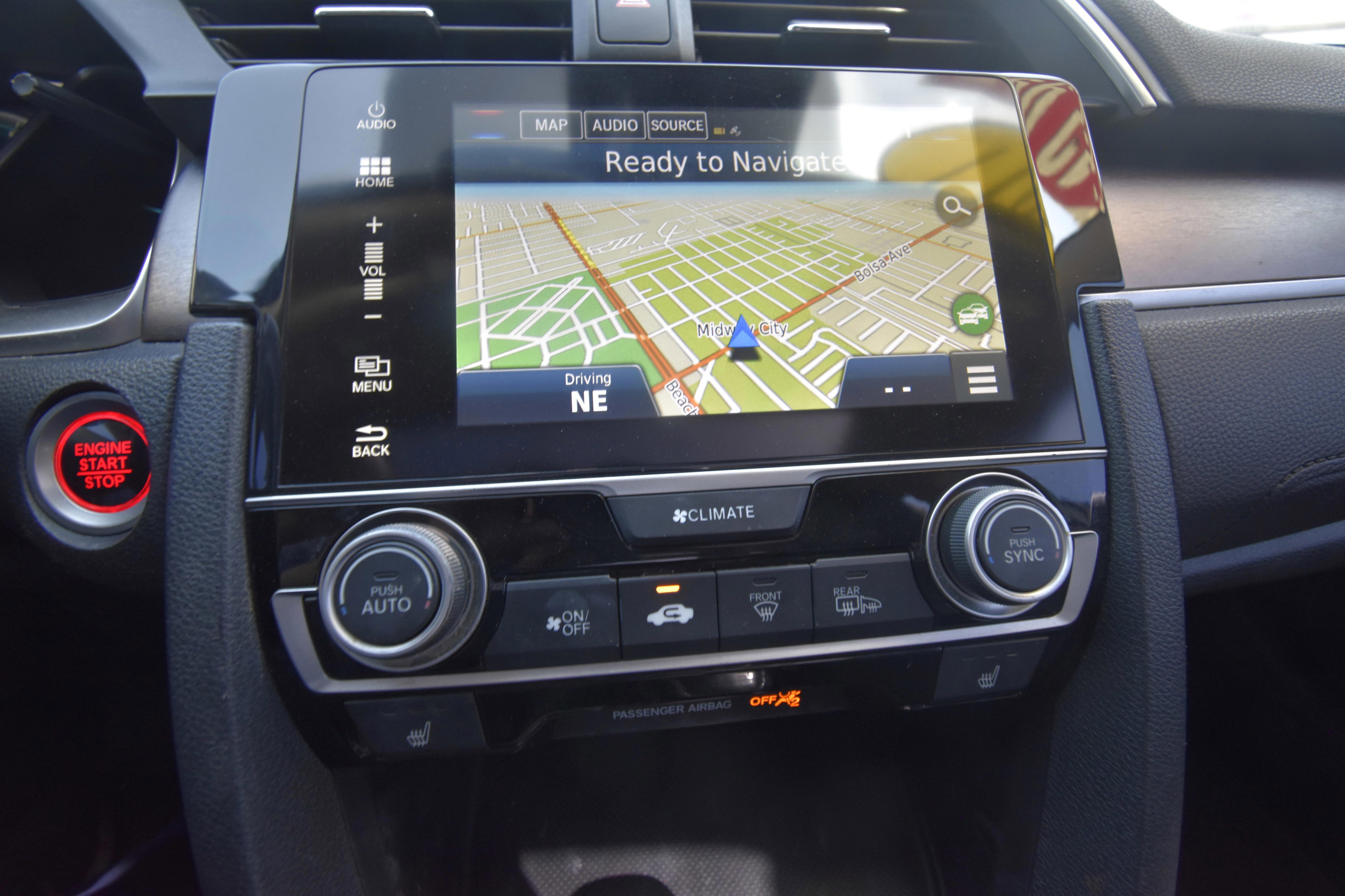 Used 2017 Honda Civic Touring image 8