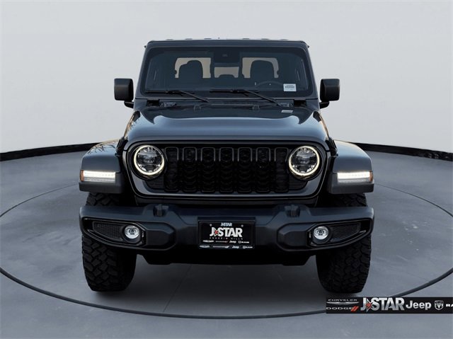 Used 2024 Jeep Gladiator Sport image 2