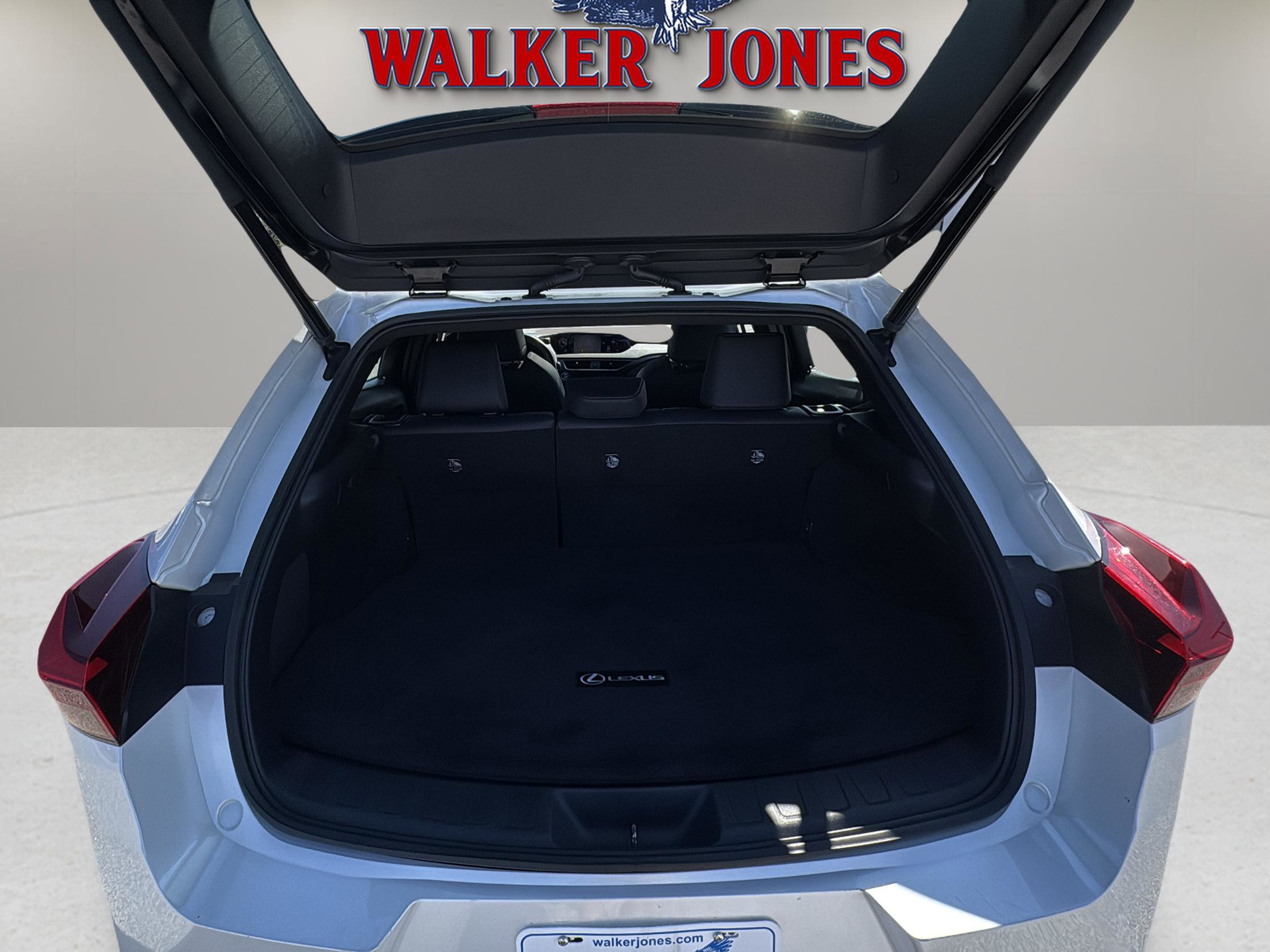 Used 2022 Lexus UX 250h w/ Accessory Package (Z1) image 16