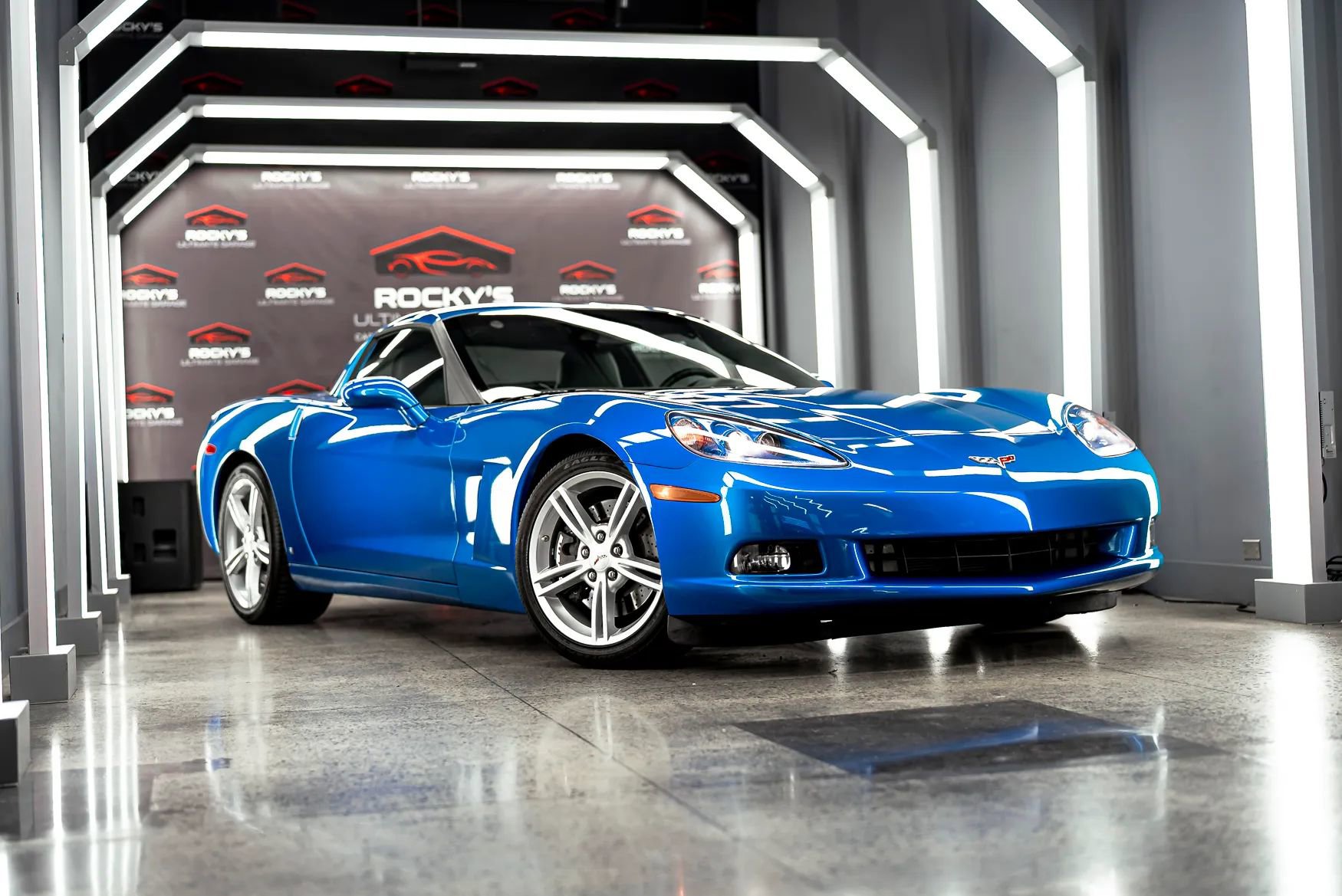Used 2008 Chevrolet Corvette Coupe w/ Preferred Equipment Group image 1