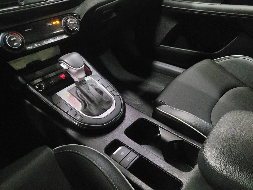Used 2022 Kia Forte GT-Line w/ GT-Line Premium Package FWD image 26
