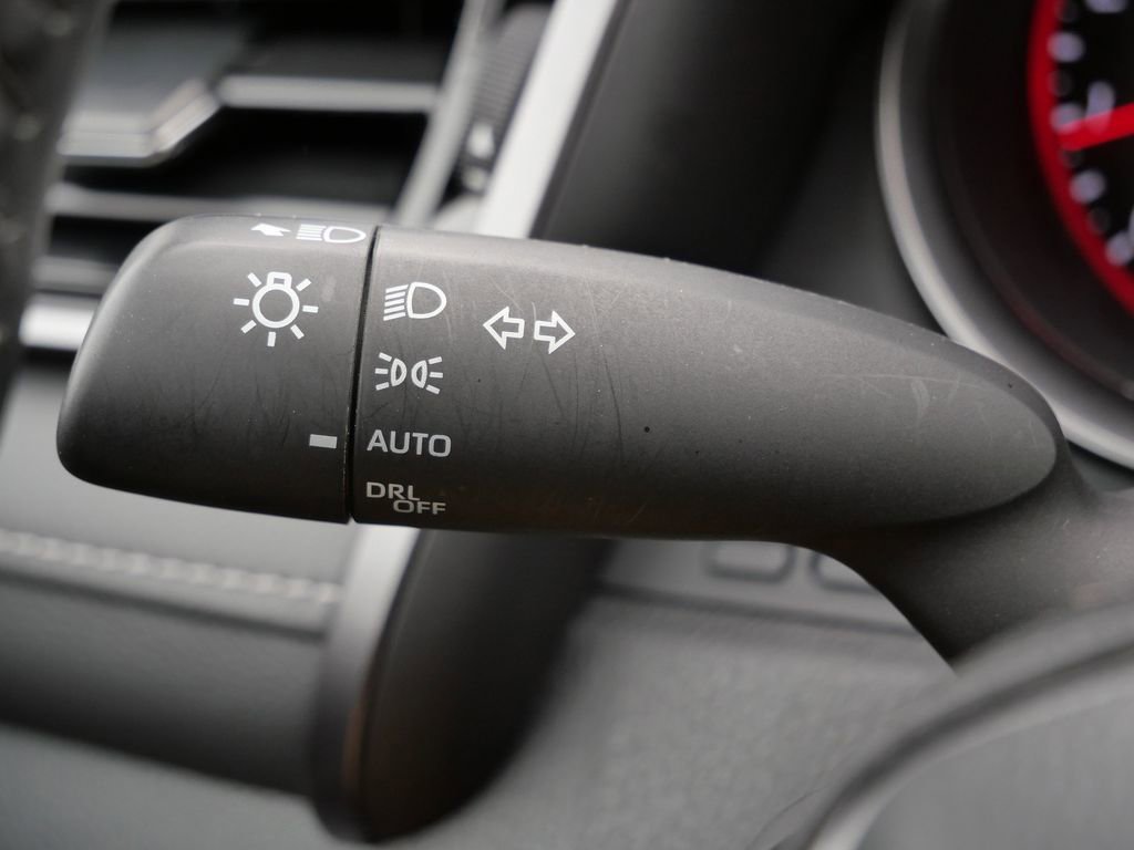 Used 2024 Toyota Camry XSE FWD image 50
