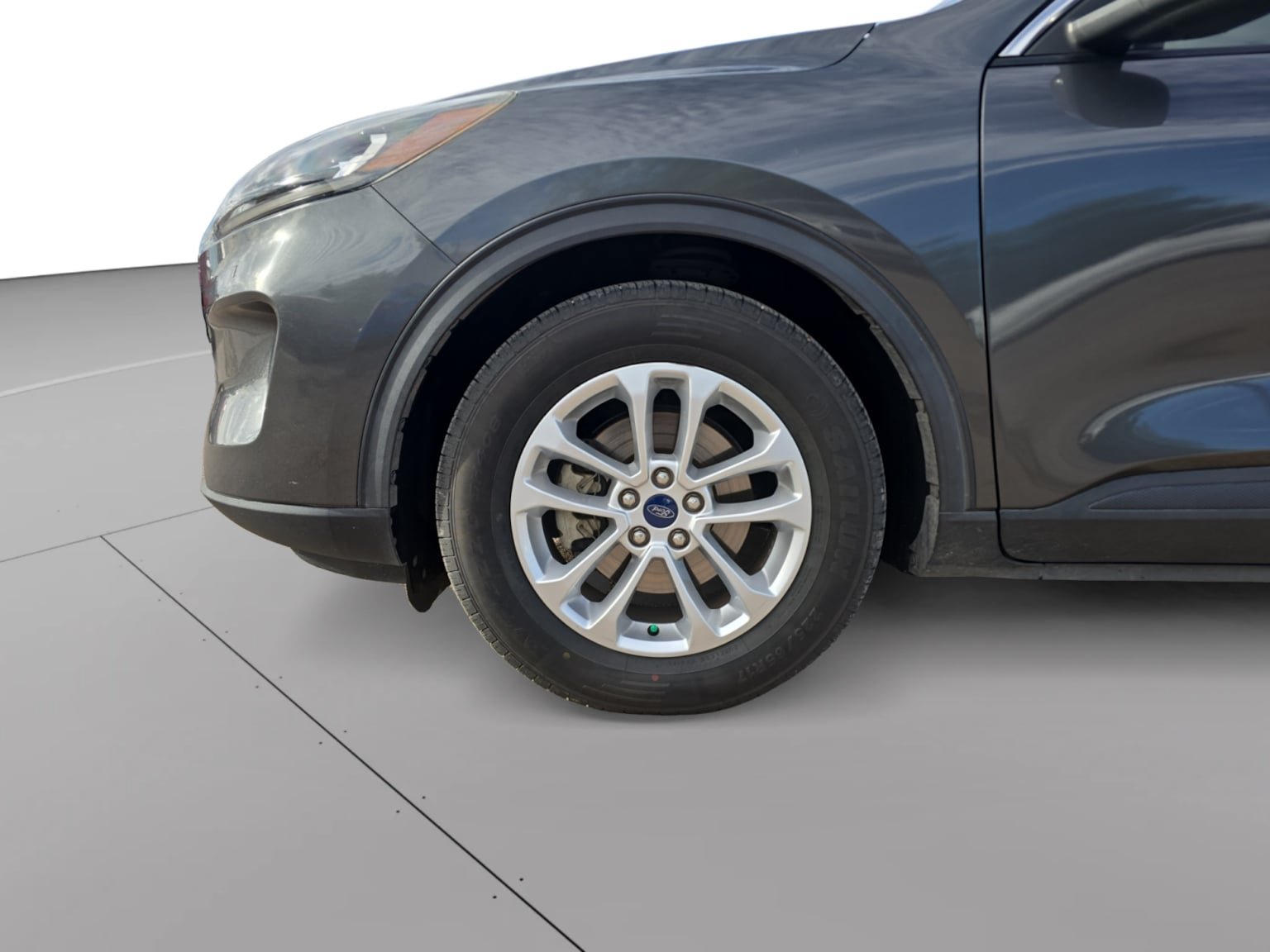 Used 2020 Ford Escape SE FWD image 9