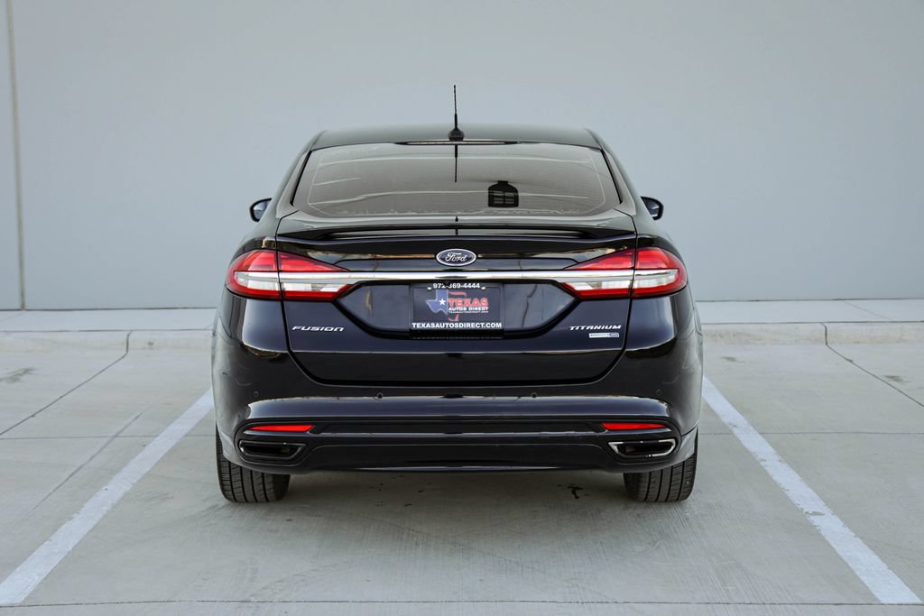 Used 2018 Ford Fusion Titanium AWD/4WD image 6