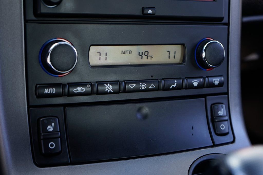 Used 2006 Chevrolet Corvette Coupe w/ Preferred Equipment Group image 34