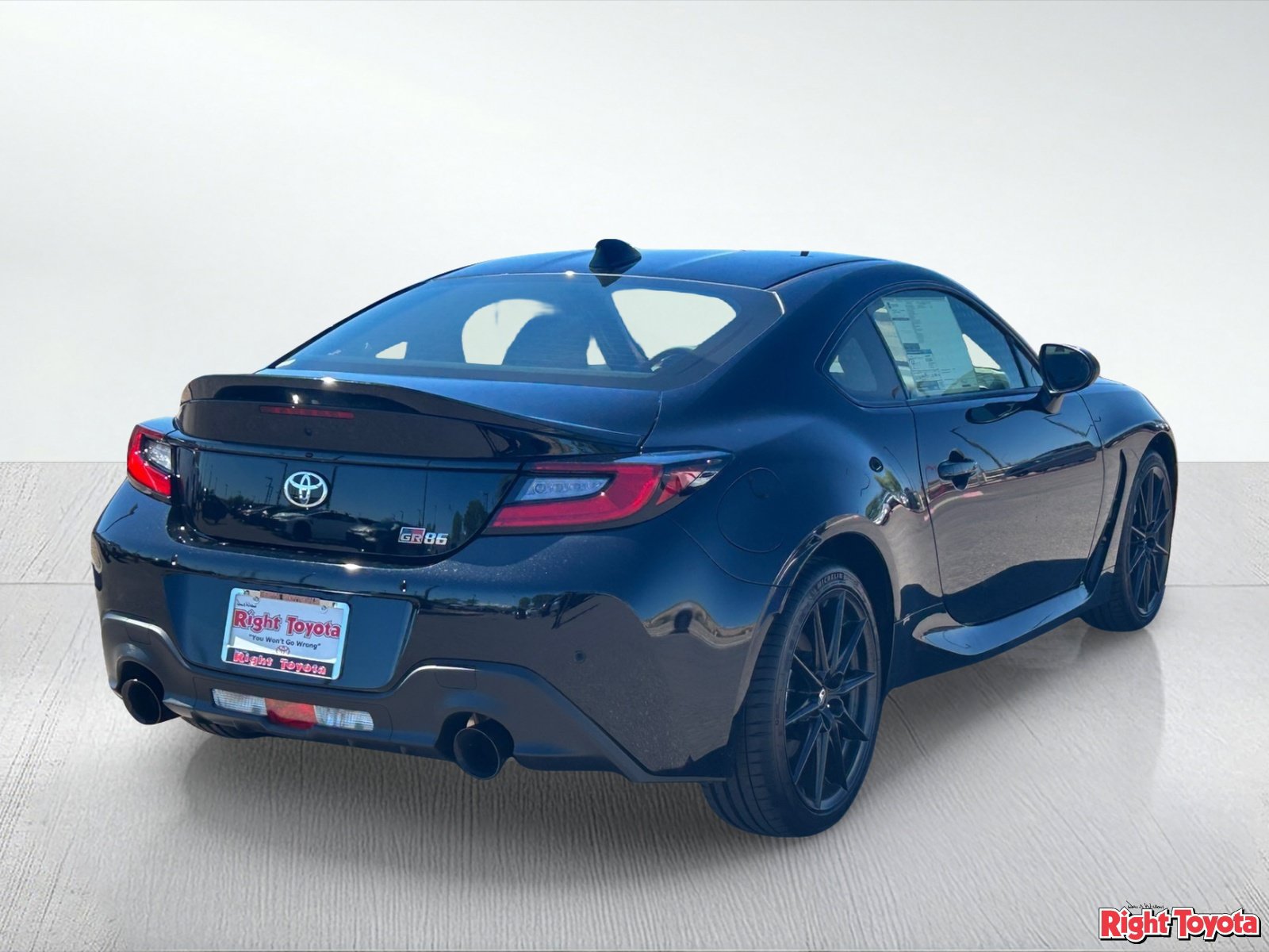New 2027 Toyota GR86 Premium RWD image 5