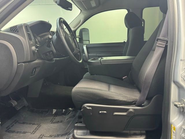 Used 2014 GMC Sierra 2500 SLE w/ HD SLE Premium Package AWD/4WD image 12