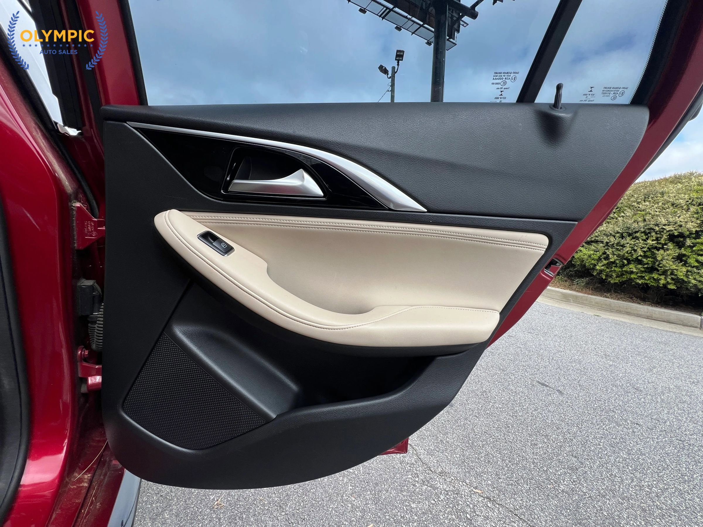 Used 2019 INFINITI QX30 image 43