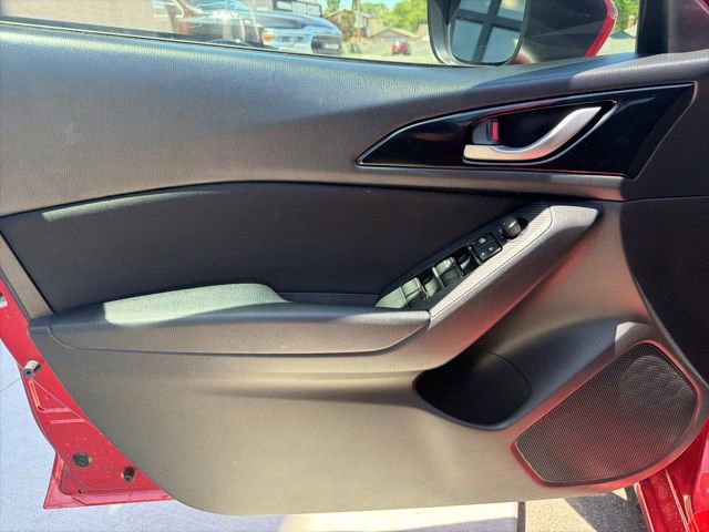 Used 2016 MAZDA MAZDA3 i Touring FWD image 17