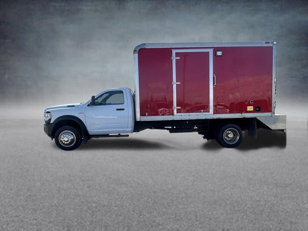 Used 2021 RAM 5500 Tradesman RWD image 2
